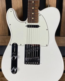 Fender 2022 Player Telecaster Polar White